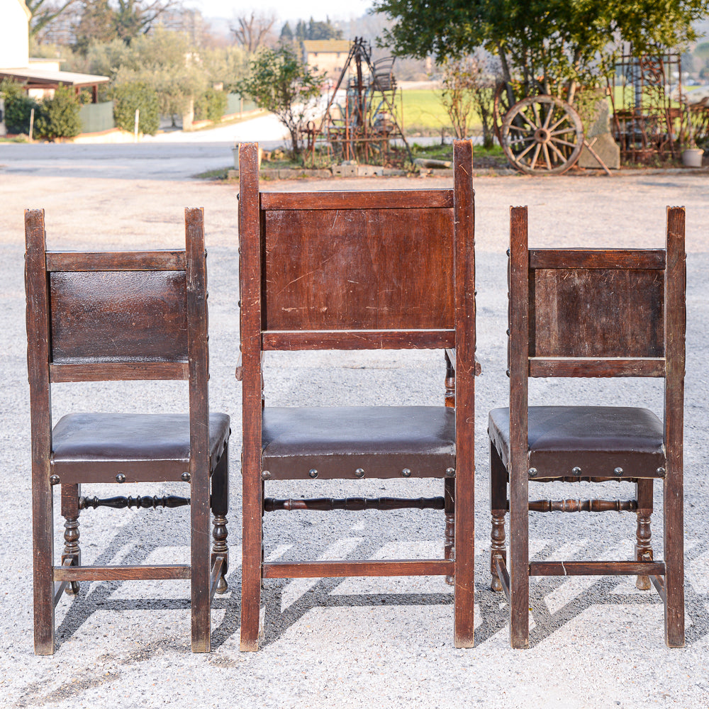 Set Di Tre Sedie Con Capotavola E Sedie In Legno E Similpelle