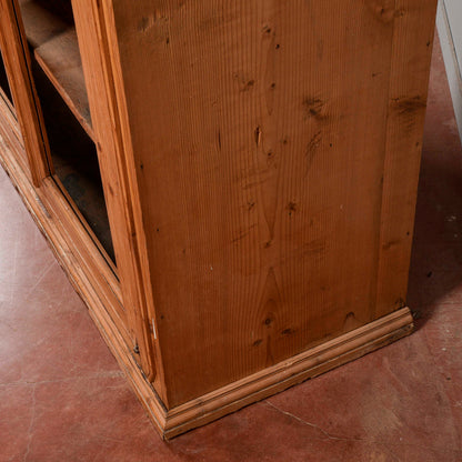 Credenza parte sopra in abete Italia fine XIX secolo