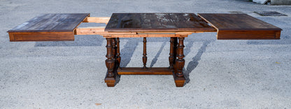 Tavolo liberty  in noce allungabile epoca primo 900