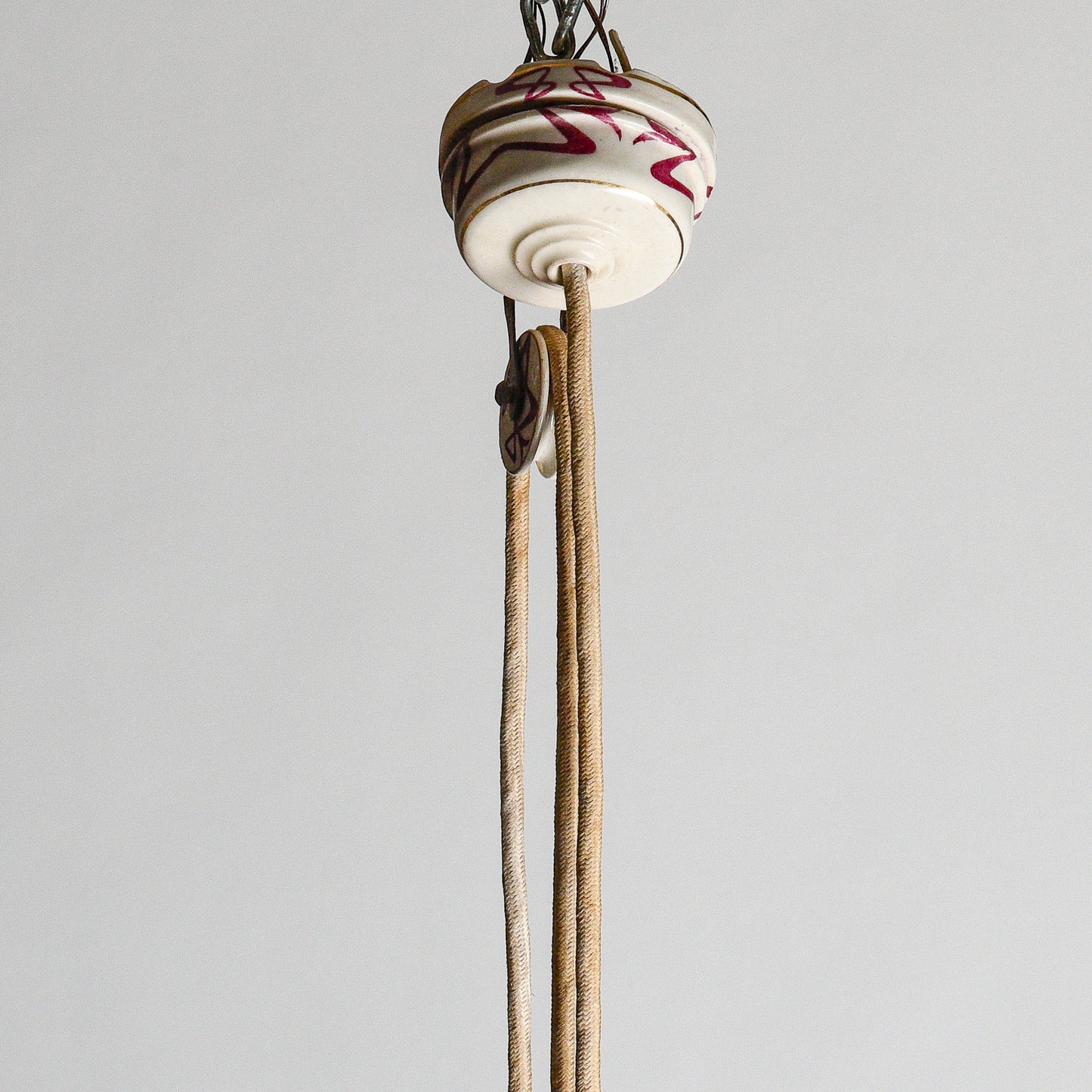 Lampadario liberty sali scendi in ceramica originale perfetto e funzionante epoca art nuveau