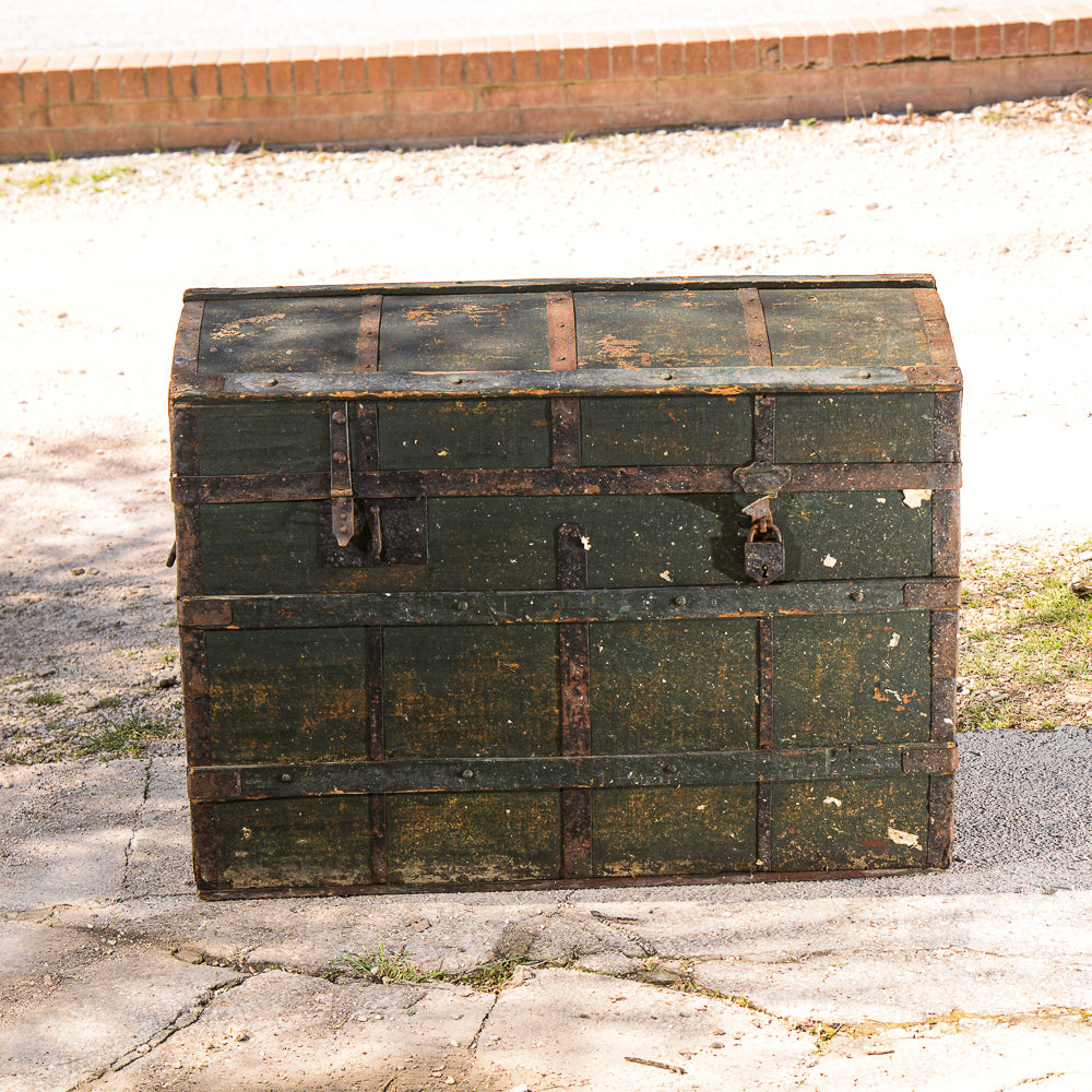 Baule da viaggio verde con interno rivestito in tessuto Italia primo 900