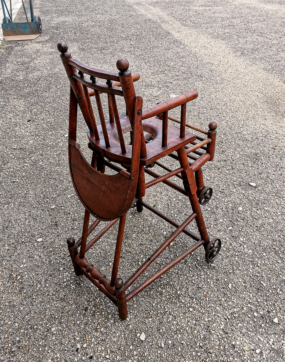 Seggiolone sedia da  bambino passeggino  girello pieghevole  Italia epoca primo 1900
