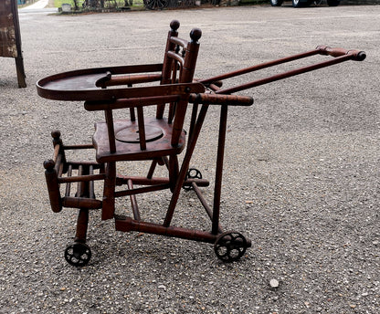 Seggiolone sedia da  bambino passeggino  girello pieghevole  Italia epoca primo 1900