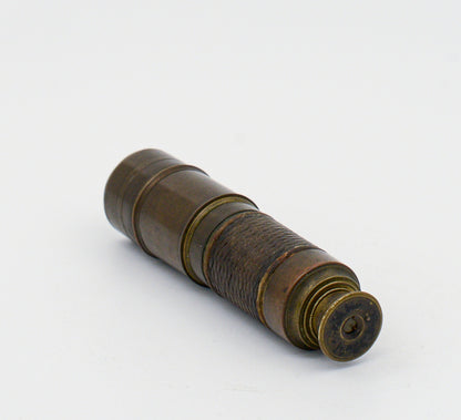 Cannocchiale piccolo navale nave ottone e vetro funzionante segni del tempo  epoca 900