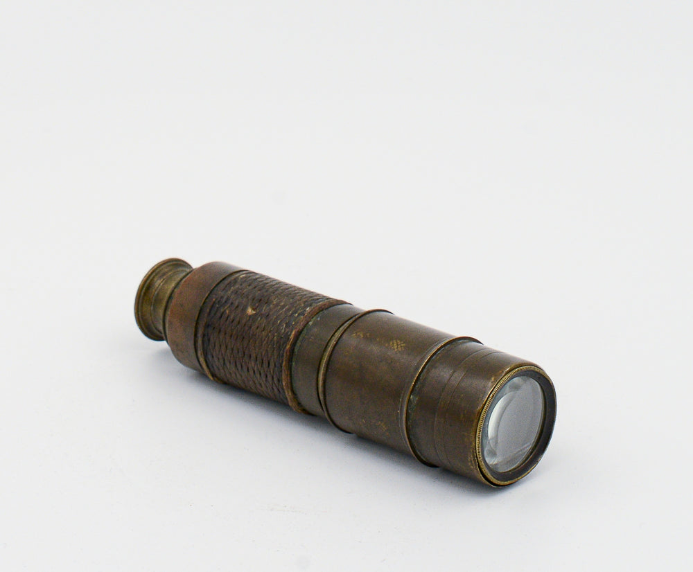 Cannocchiale piccolo navale nave ottone e vetro funzionante segni del tempo  epoca 900