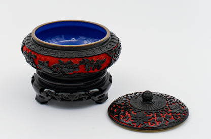 Vaso cloisonnet  in metallo smaltato e decori esterni rosso e nero base in legno Cina  1980