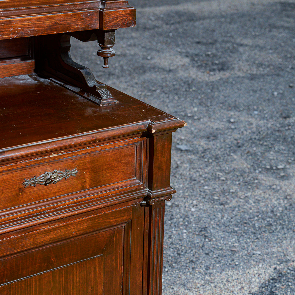Credenza due corpi in legno di abete Italia epoca fine 800