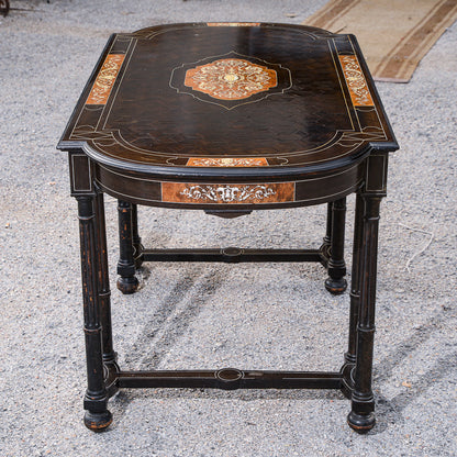 Tavolo scrivania intarsiato legno tinto ebano Italia 800  Pogliani