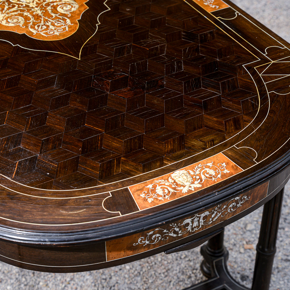Tavolo scrivania intarsiato legno tinto ebano Italia 800  Pogliani