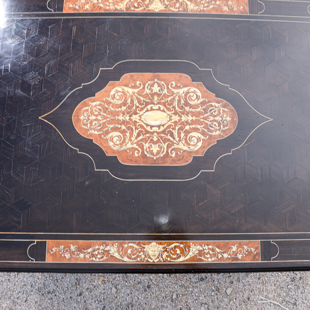 Tavolo scrivania intarsiato legno tinto ebano Italia 800  Pogliani