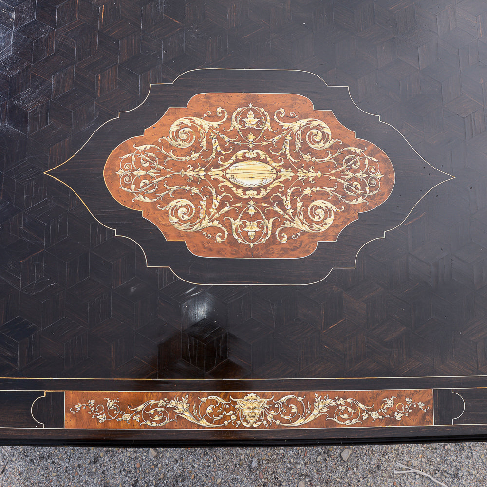 Tavolo scrivania intarsiato legno tinto ebano Italia 800  Pogliani