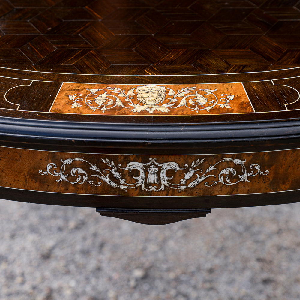Tavolo scrivania intarsiato legno tinto ebano Italia 800  Pogliani