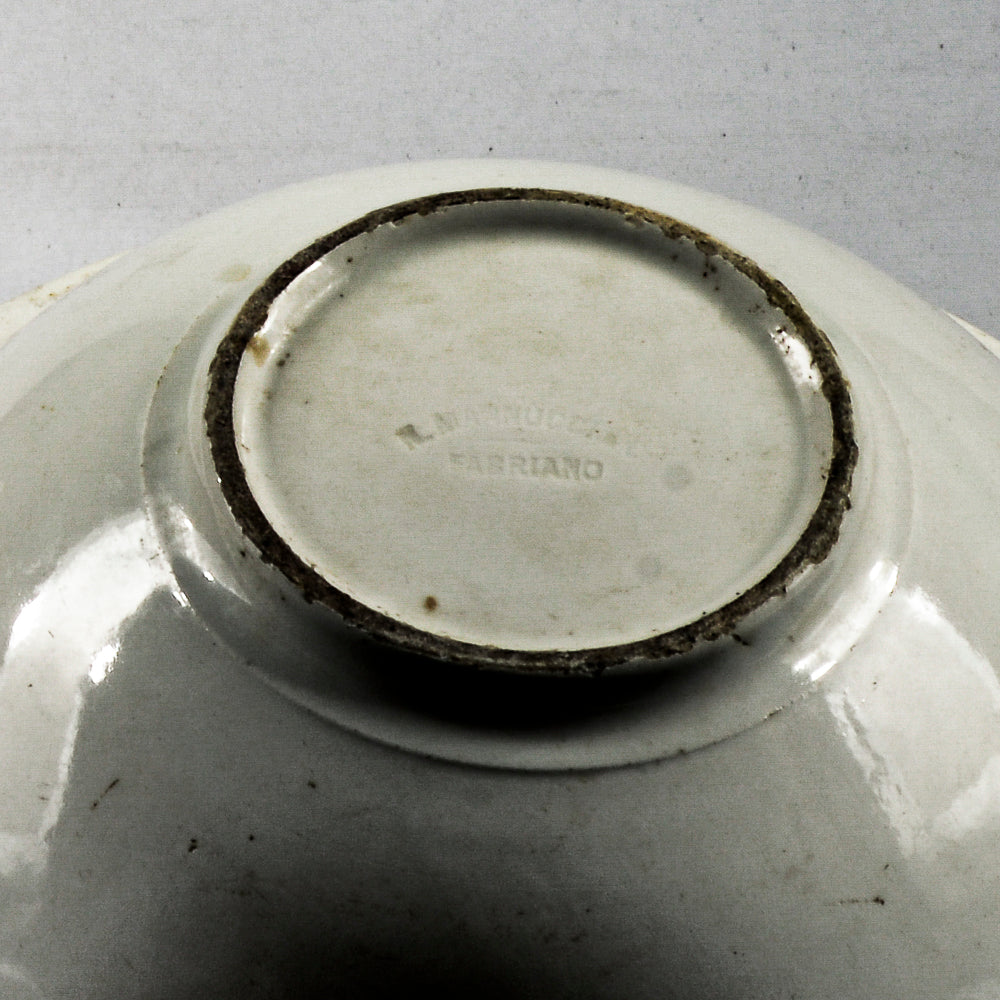 coppia ciotole in porcellana marcate firmate n. mannucci fabriano