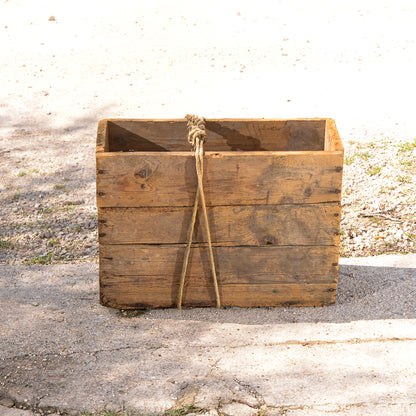 Casetta in legno di abete primo 900