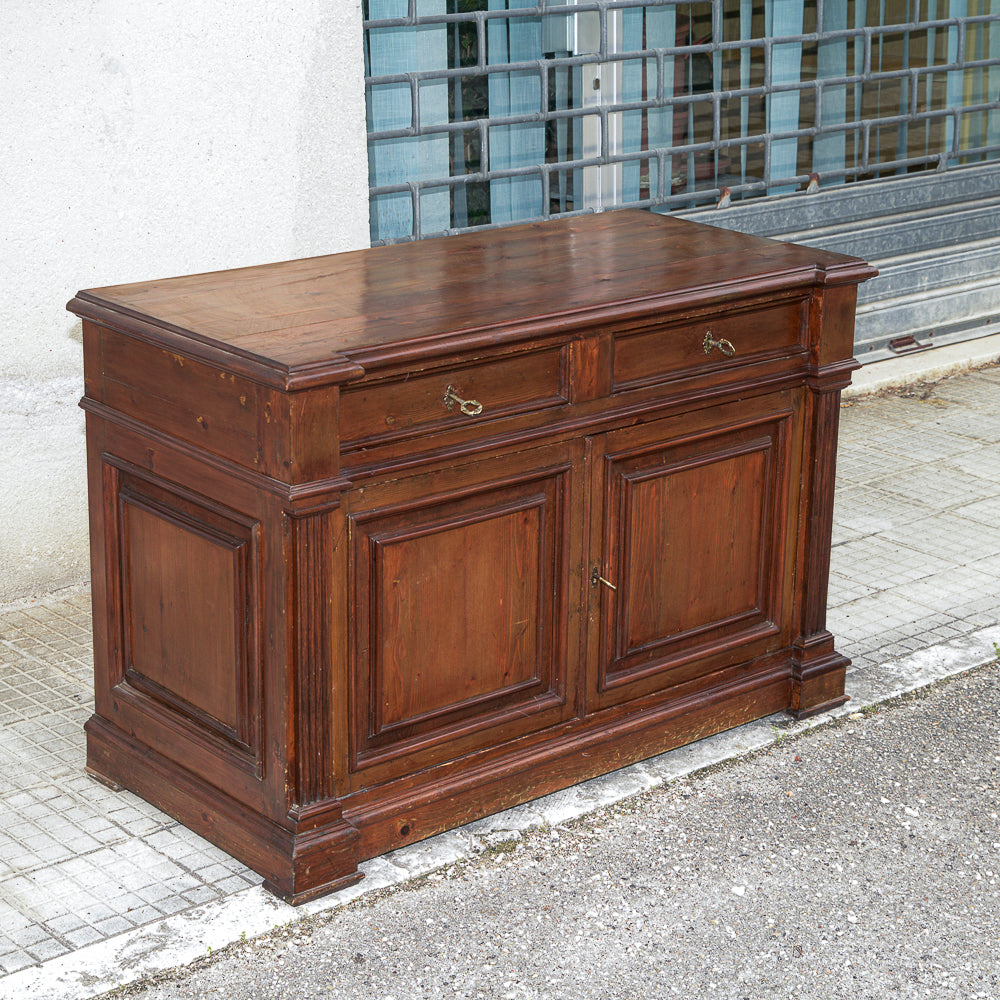 Credenza due cassetti due ante in legno di abete massello  Italia epoca fine 800