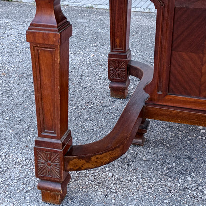 Tavolo liberty  art nouveau in mogano allungabile Italia epoca 1920