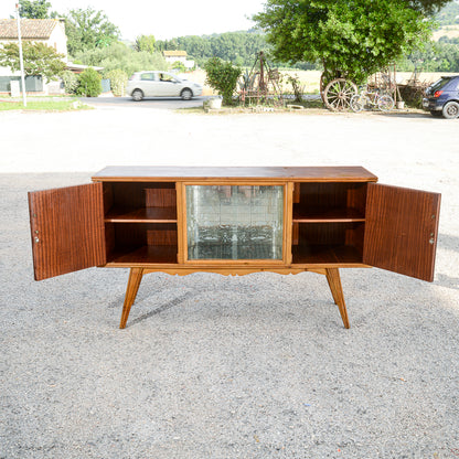 Credenza mobile bar bicolre con cevi intagliati Italia 1960