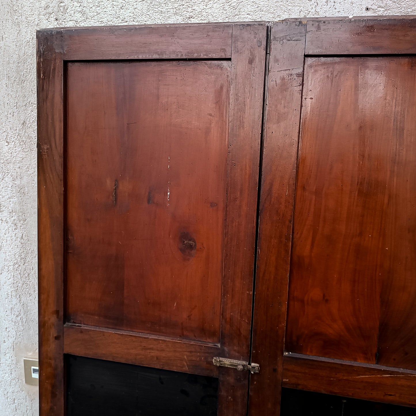 Porta due ante in noce massello senza telaio Italia epoca primo 800