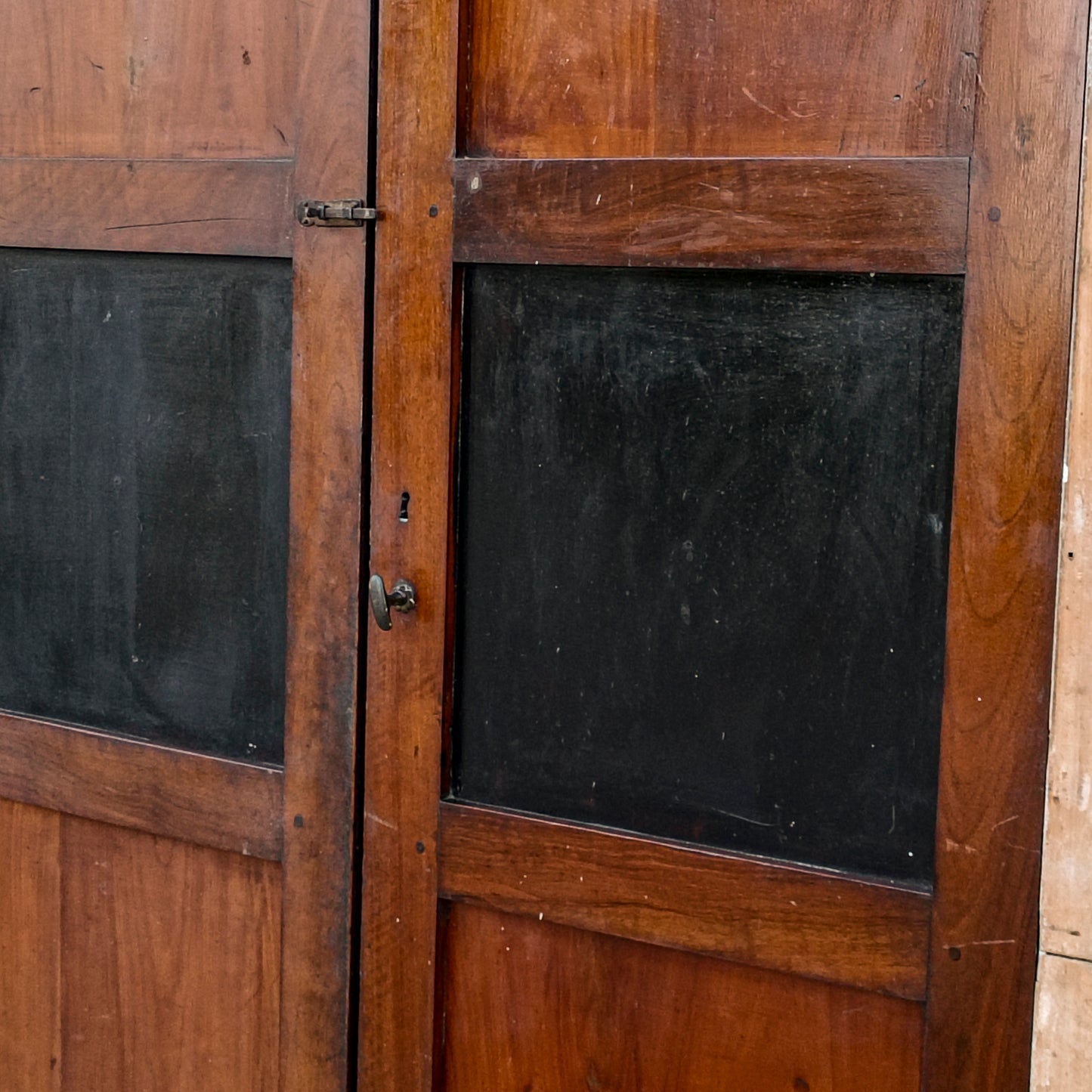 Porta con telaio due ante Italia epoca prima metà dell'800