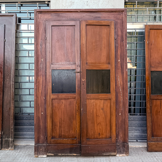 Porta con telaio due ante in legno di abete  Italia epoca primo 900
