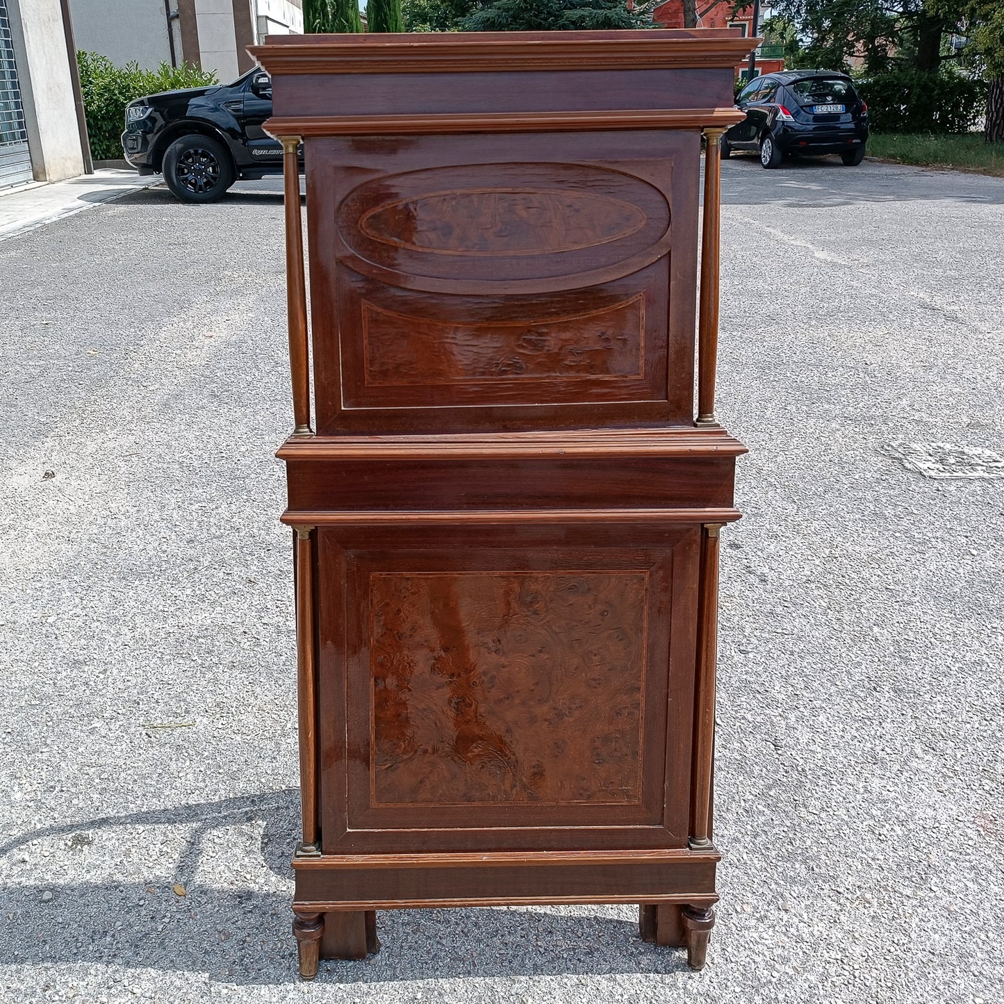 Culla letto per bambini stile impero con sponde reclinabili Italia epoca metà 900