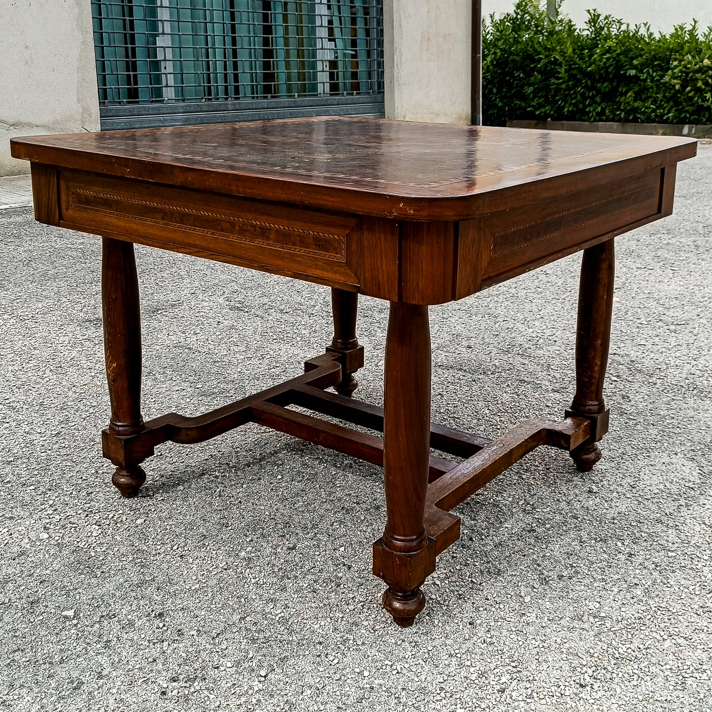 Tavolo  con piano intarsiato epoca Liberty