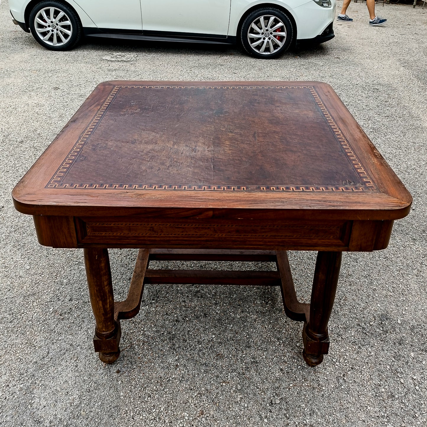 Tavolo  con piano intarsiato epoca Liberty