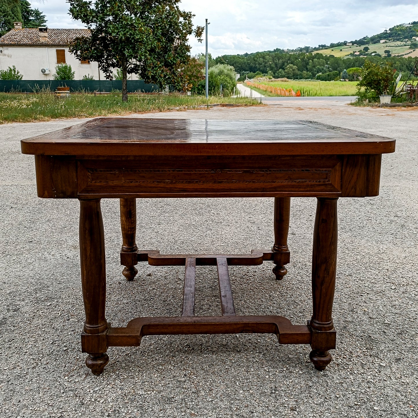 Tavolo  con piano intarsiato epoca Liberty