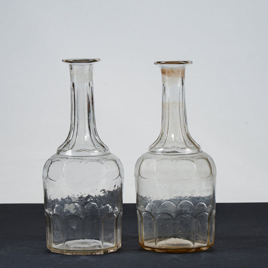 Coppia bottiglie acqua e vino anni 1920