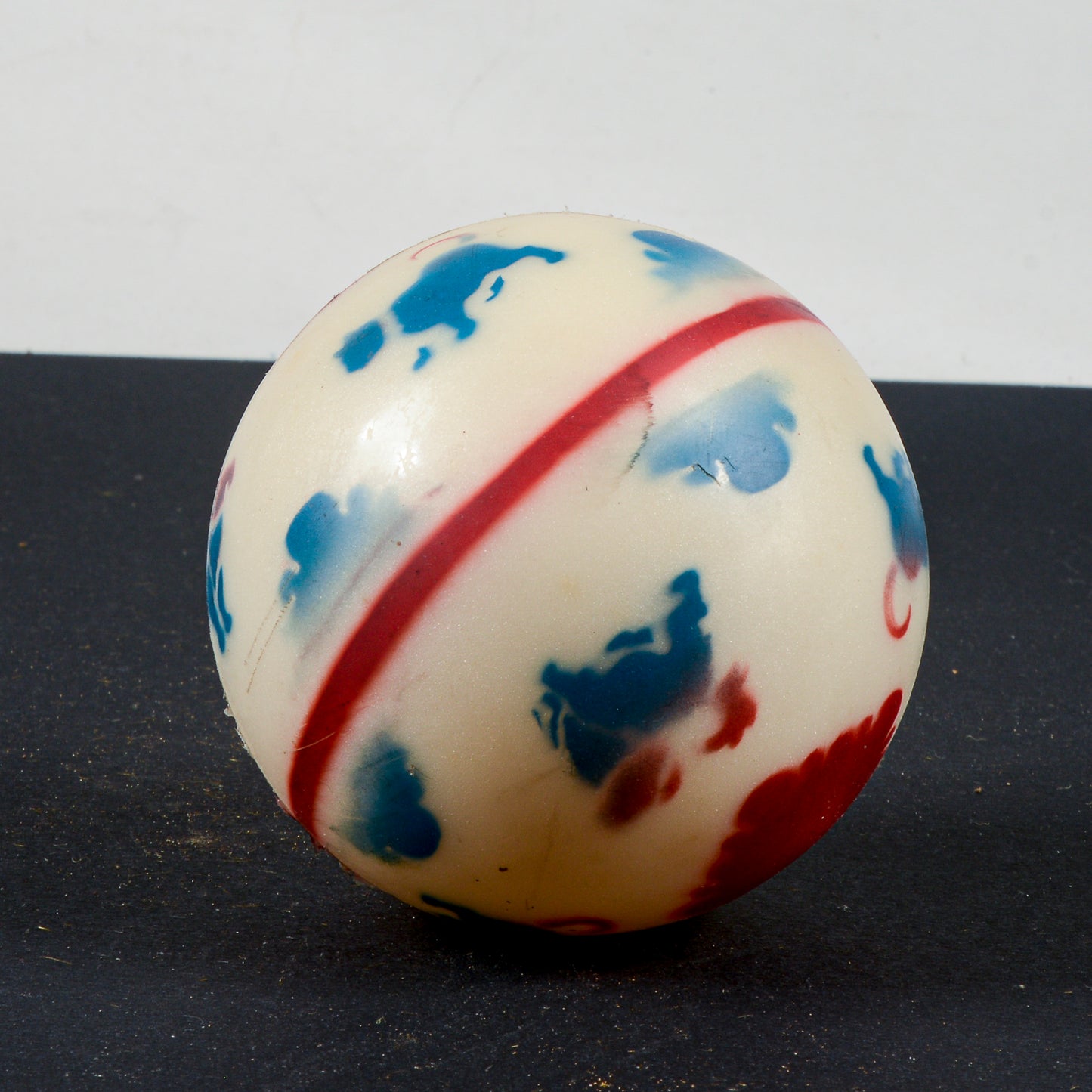 Giocattolo vintage palla in gomma plastica