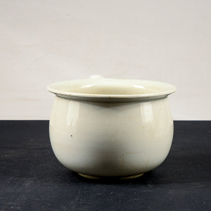 vaso in ceramica bianca pitale firmato s. c. richard
