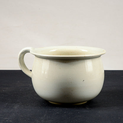 vaso in ceramica bianca pitale firmato s. c. richard