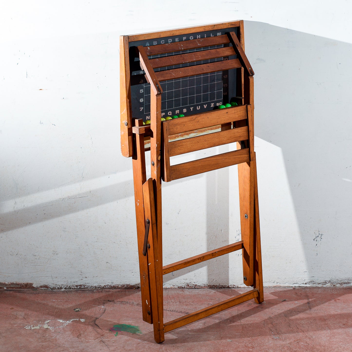 banco da scuola bambino studio con piano mobile e lavagna richiudibile