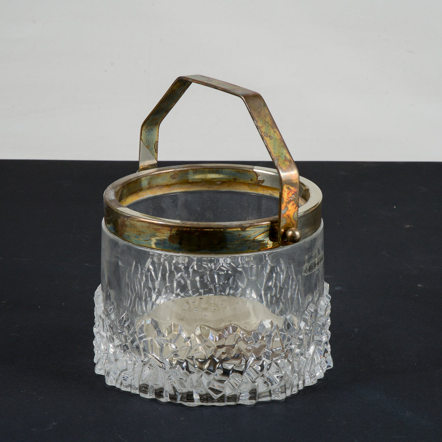 ciotola vaso portaghiaccio ghiaccio design studio linea krisia metallo argentato