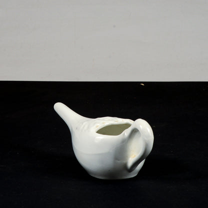 lattiera in ceramica bianca con decoro floreale firmata S.B.Richard