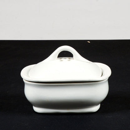Scatolina in ceramica bianca porta sapone, aromi, sali da bagno firmata s.c. richard