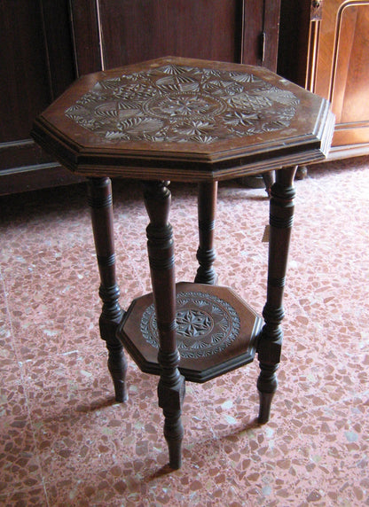 TAVOLINETTO LIBERTY OTTAGONALE