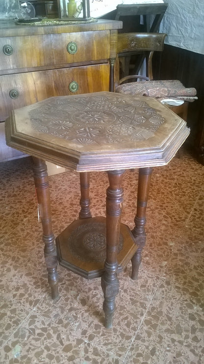TAVOLINETTO LIBERTY OTTAGONALE
