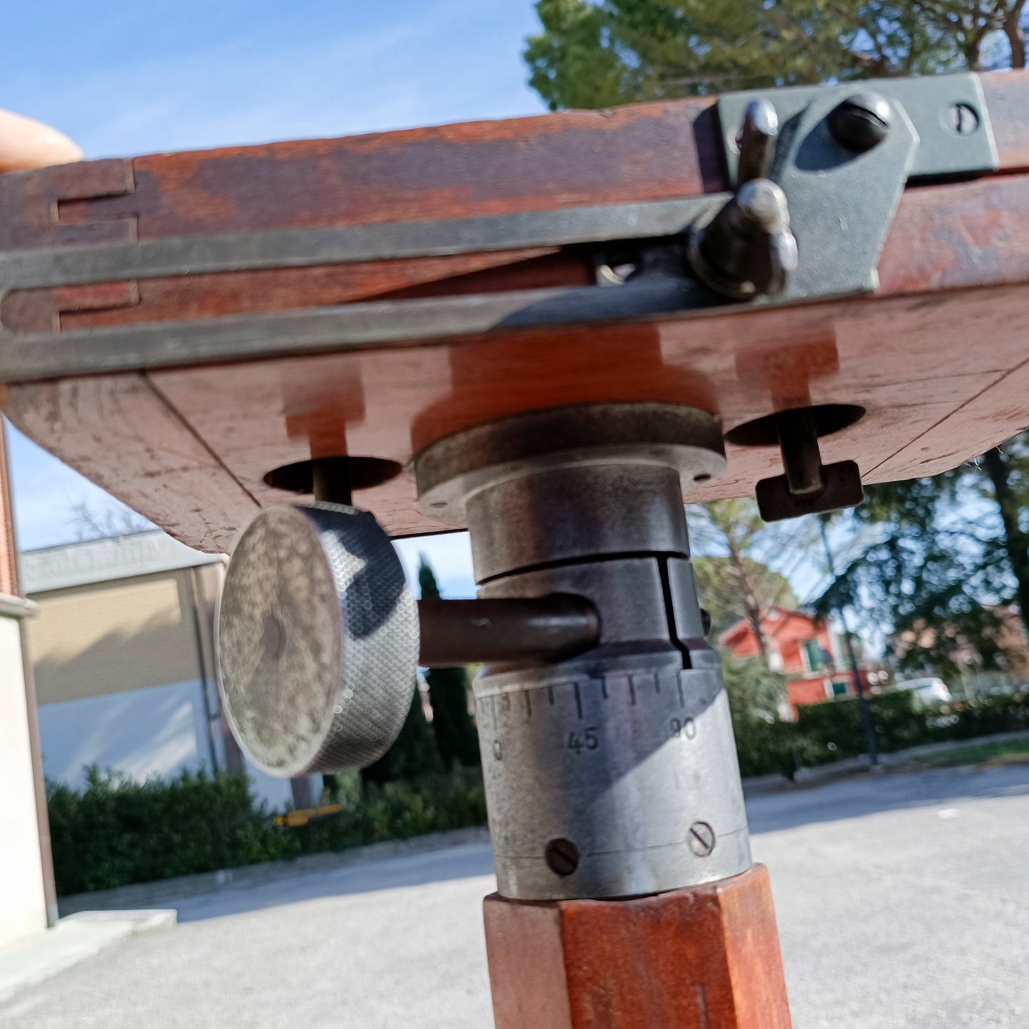 cavalletto colonna a cremagliera da banco ottico ditta fatif