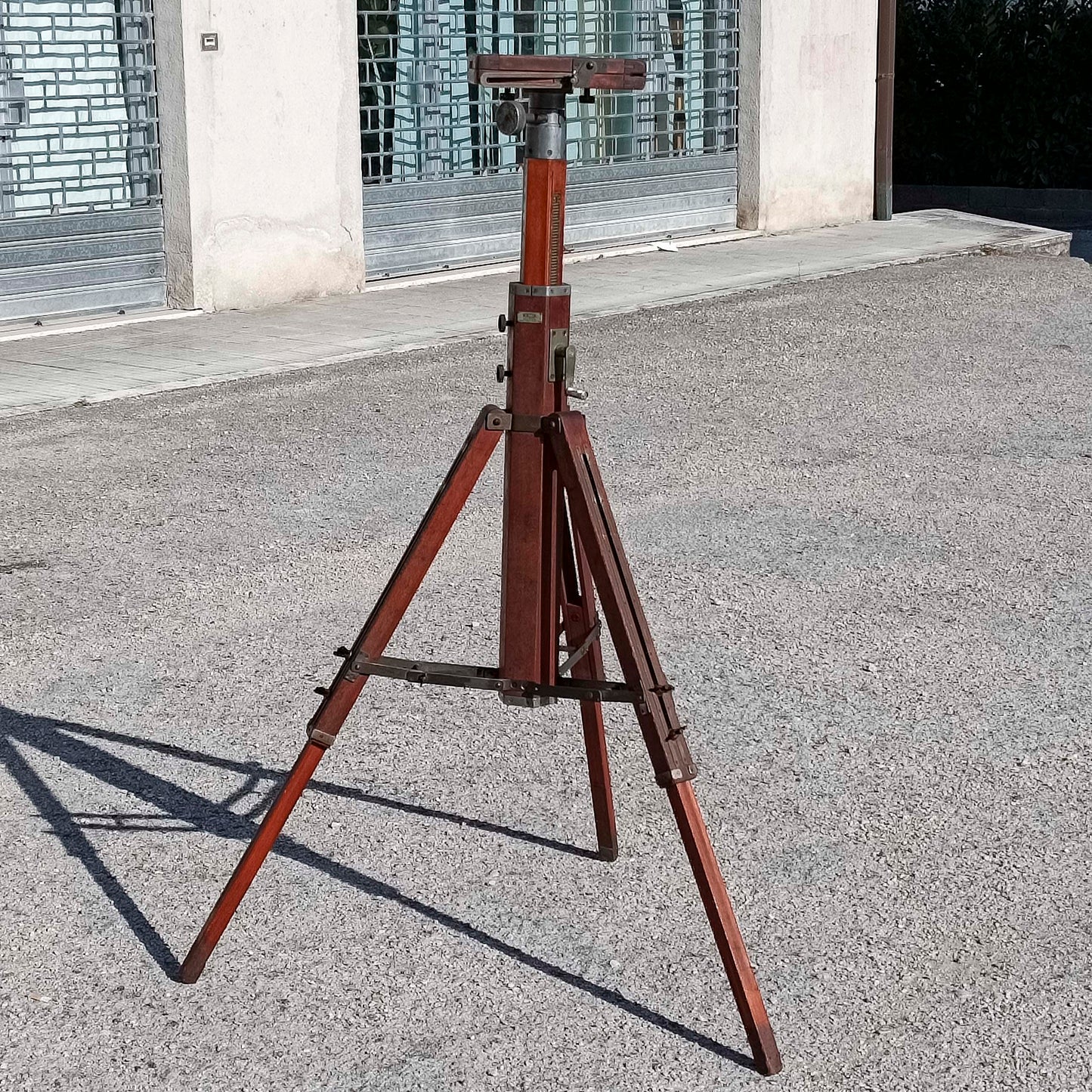 cavalletto colonna a cremagliera da banco ottico ditta fatif