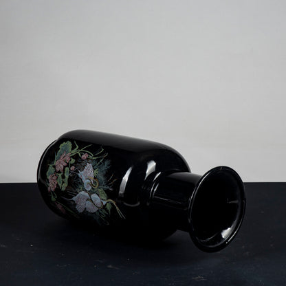 vaso in ceramica smaltata e decori con aironi