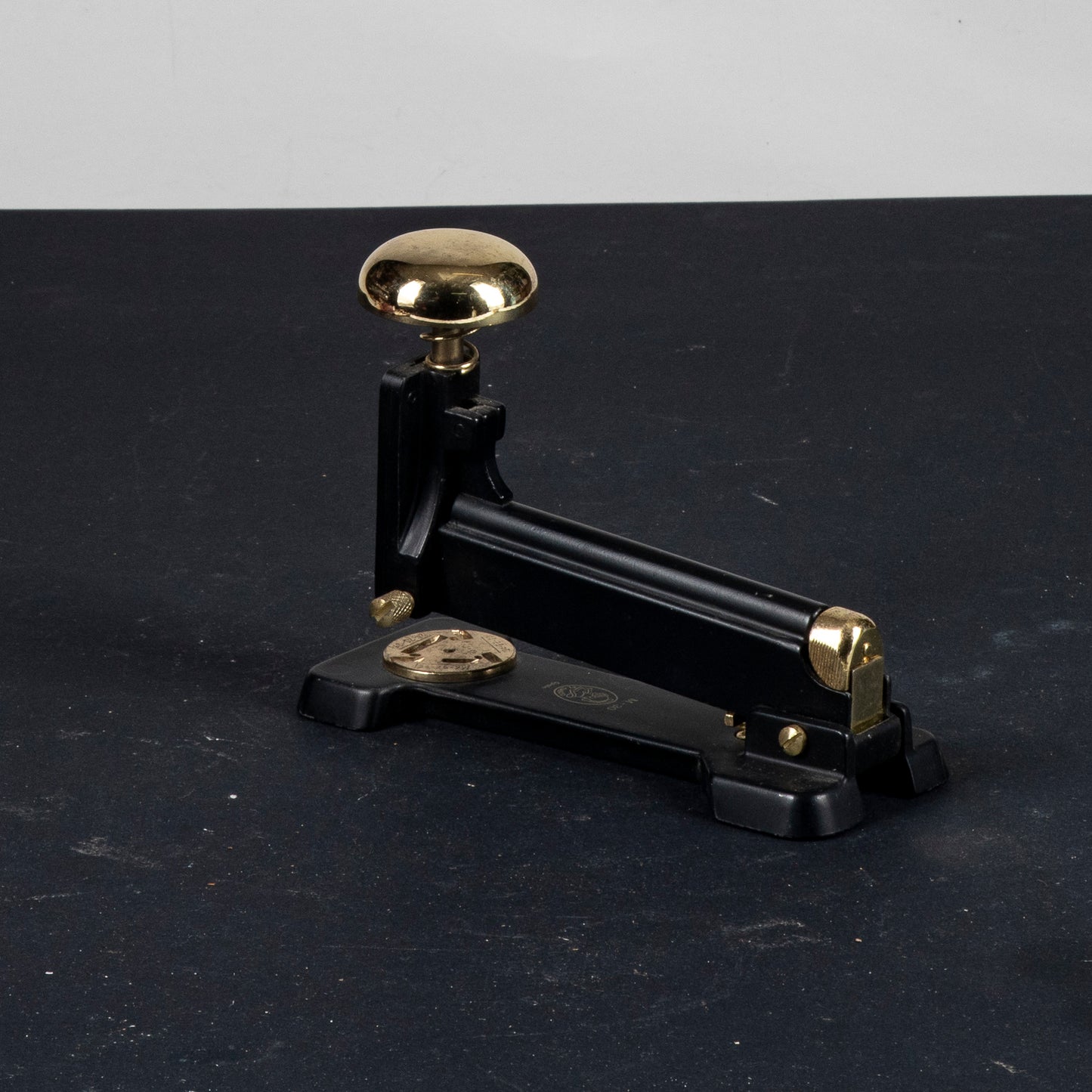 pinzatrice scrivania elcaso m 30 metallo ottone