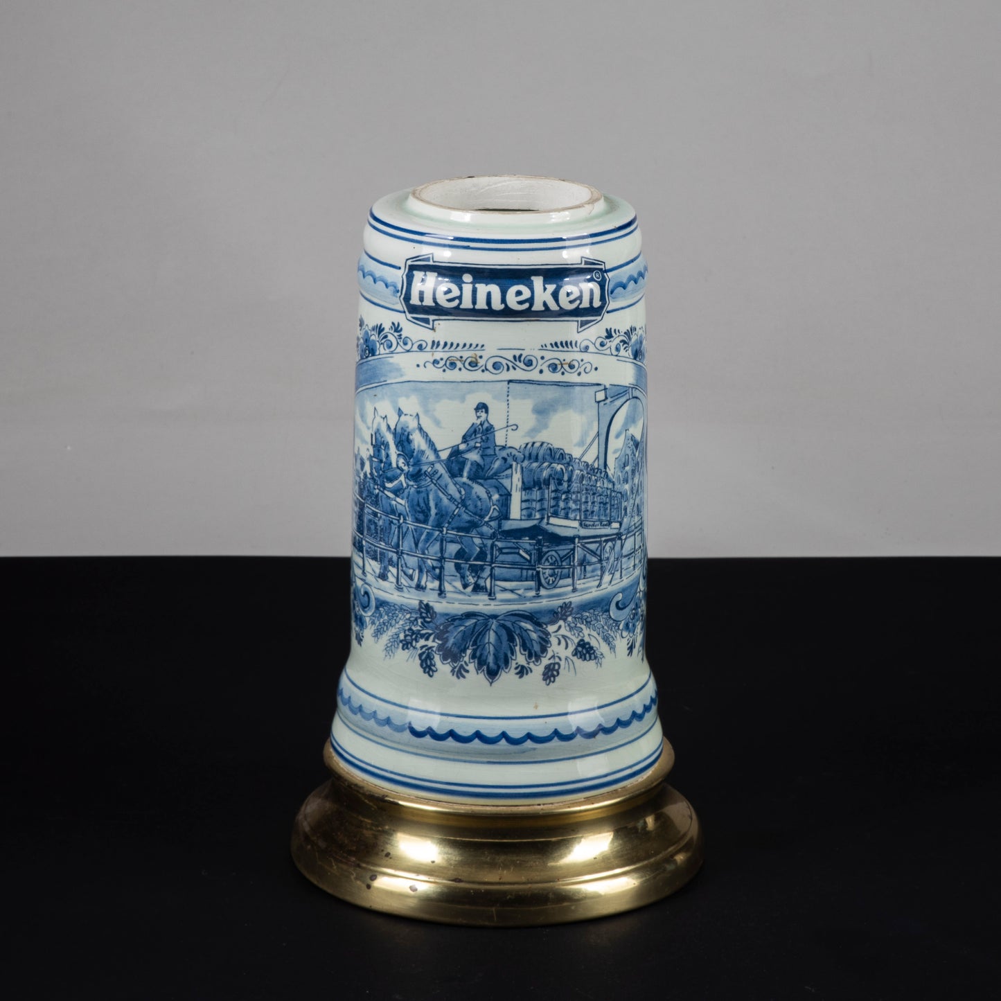 boccale heineken birra ceramica pubblicitaria con base