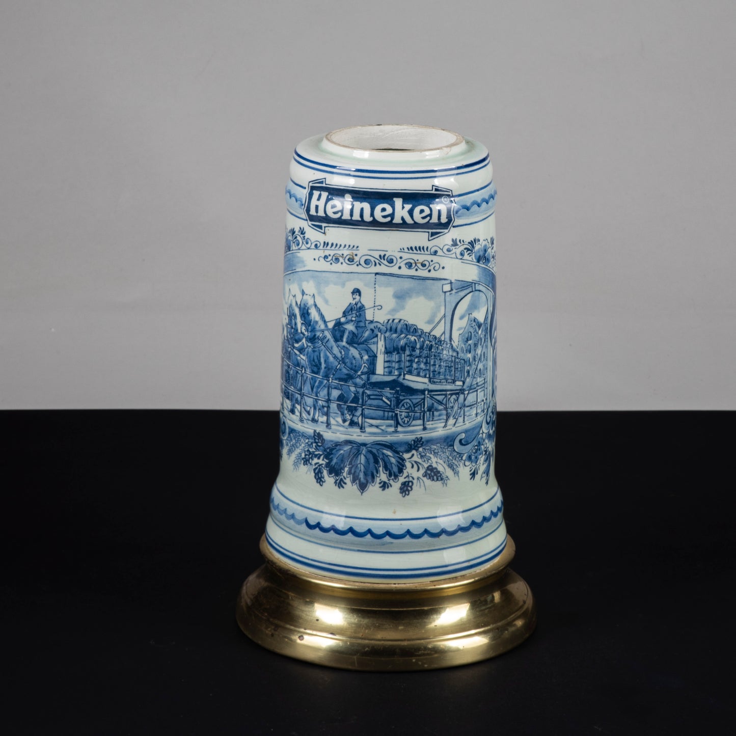 boccale heineken birra ceramica pubblicitaria con base