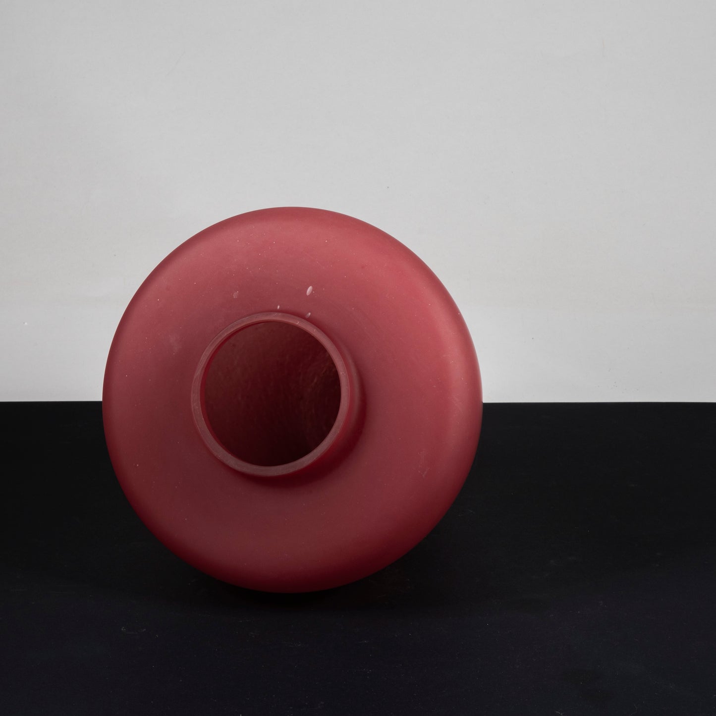 vaso in vetro rosso opaco vintage 1980
