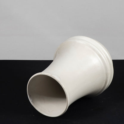 vaso in ceramica biano buccellato