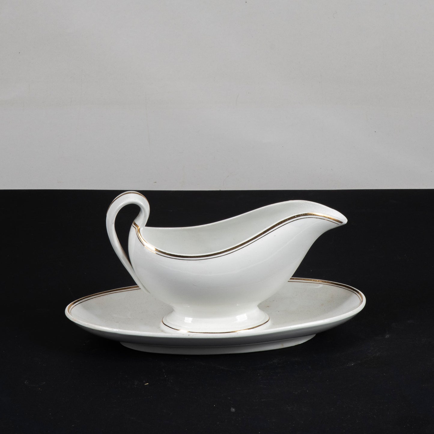 salsiera ceramica china richard scr 2 filo dorato riparata sulla punta