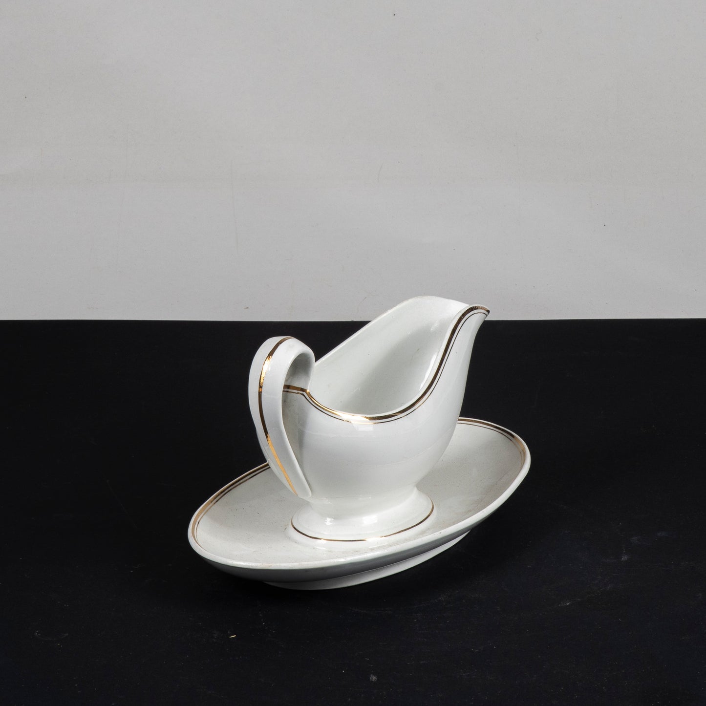 salsiera ceramica china richard scr 2 filo dorato riparata sulla punta