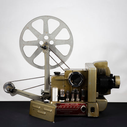 proiettore 16mm magis film roma completo di cavi collegamento dell'epoca e cassa audio