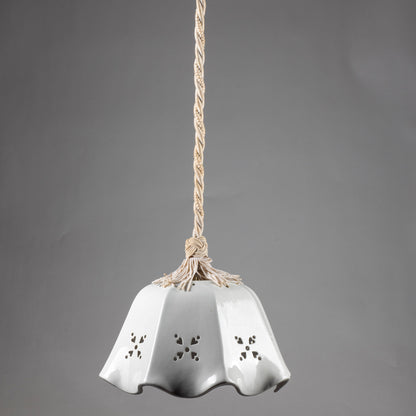 lampadario in ceramica bianca epoca fine 900